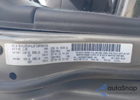 2000 Jeep Grand Cherokee Laredo from USA, damaged, VIN 1J4G248S9YC200434